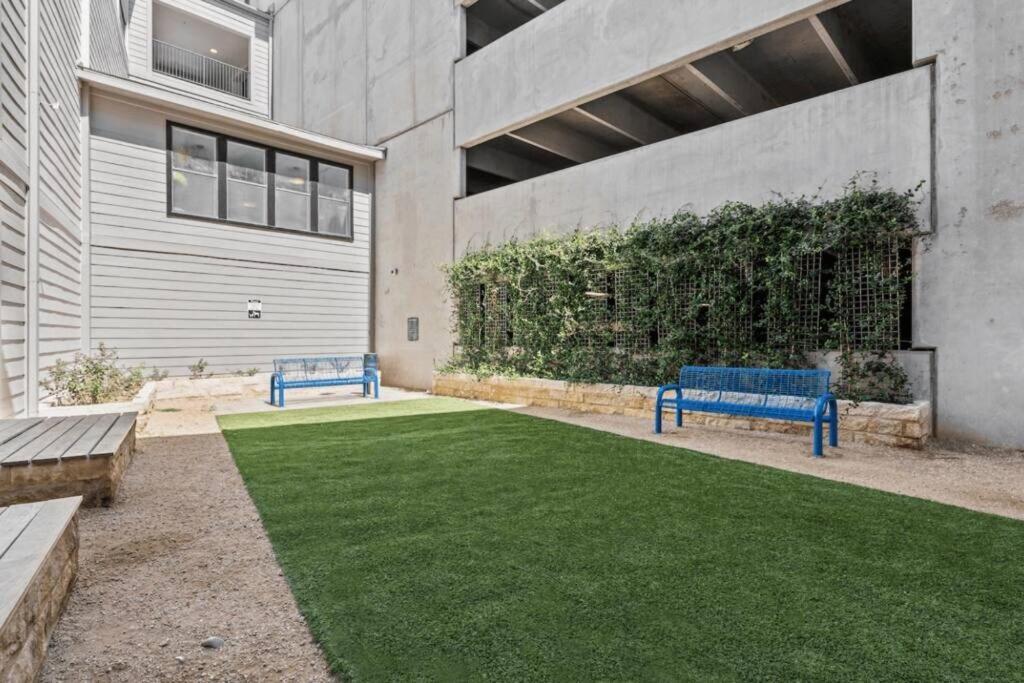 Lux 1B Near Downtown Apartment Austin Exterior photo