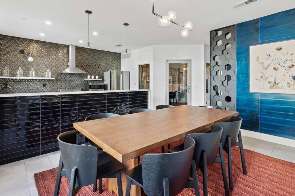 Lux 1B Near Downtown Apartment Austin Exterior photo