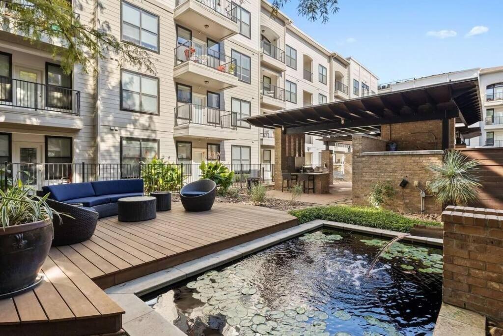 Lux 1B Near Downtown Apartment Austin Exterior photo